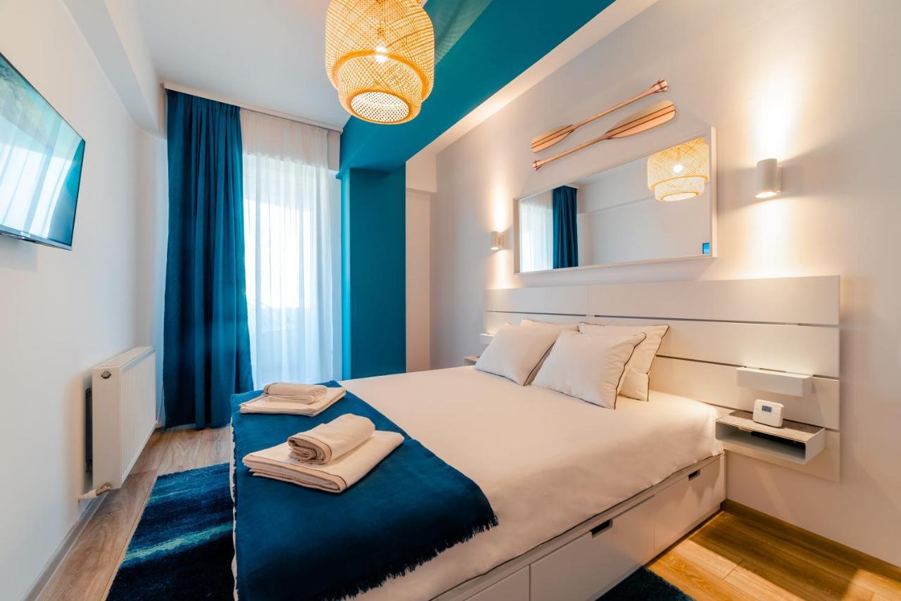 Summer Waves Mamaia Nord Năvodari Eksteriør billede